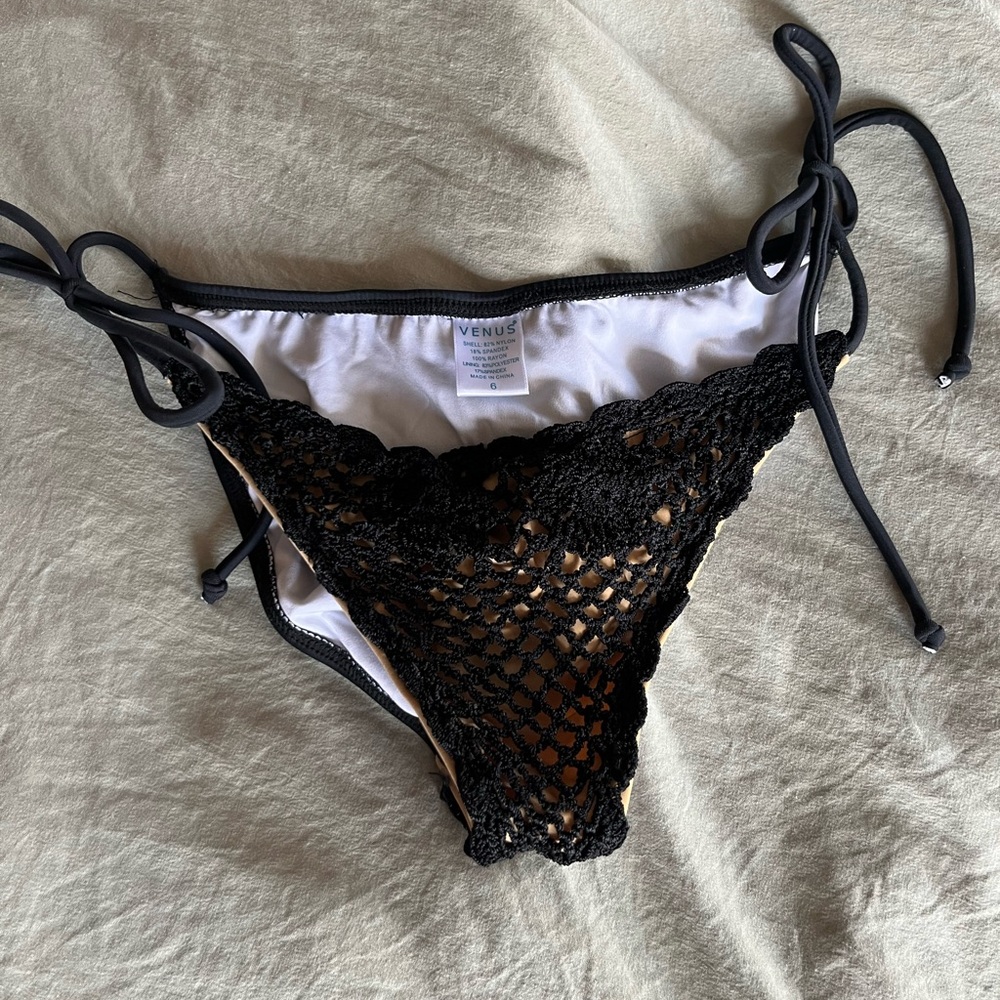 Black Crochet Bikini Bottom - Sz 6/M
